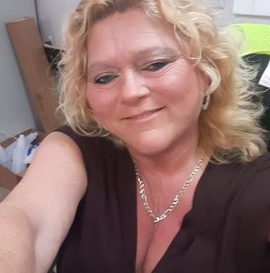 Meet your Posher, Tina